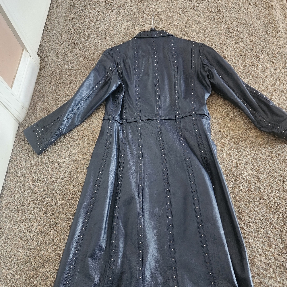 Chic Navy Blue, Gamolin Of Barcelona Vintage Leather Studded Women's Trench Coat - Picture 9 of 16